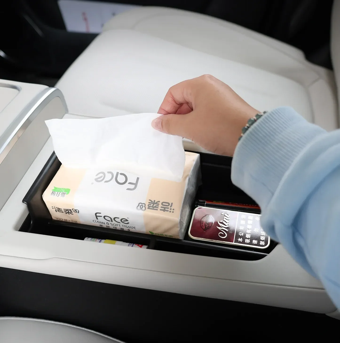 For Changan NEVO Q05 2026 Car Center Console Armrest Storage Box ABS Armrest Organizer Box Car Interior Tidying Accessories detail image 8