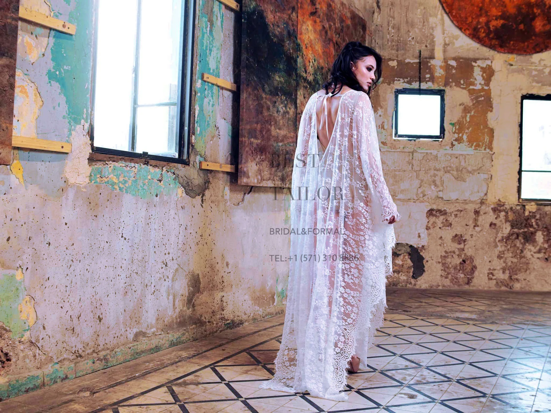 Bohemian Lace Dramatic Bell Sleeves Robe, decote V profundo, elegante Sheer Bridal Cover-Up para casamentos de praia e escapadas românticas