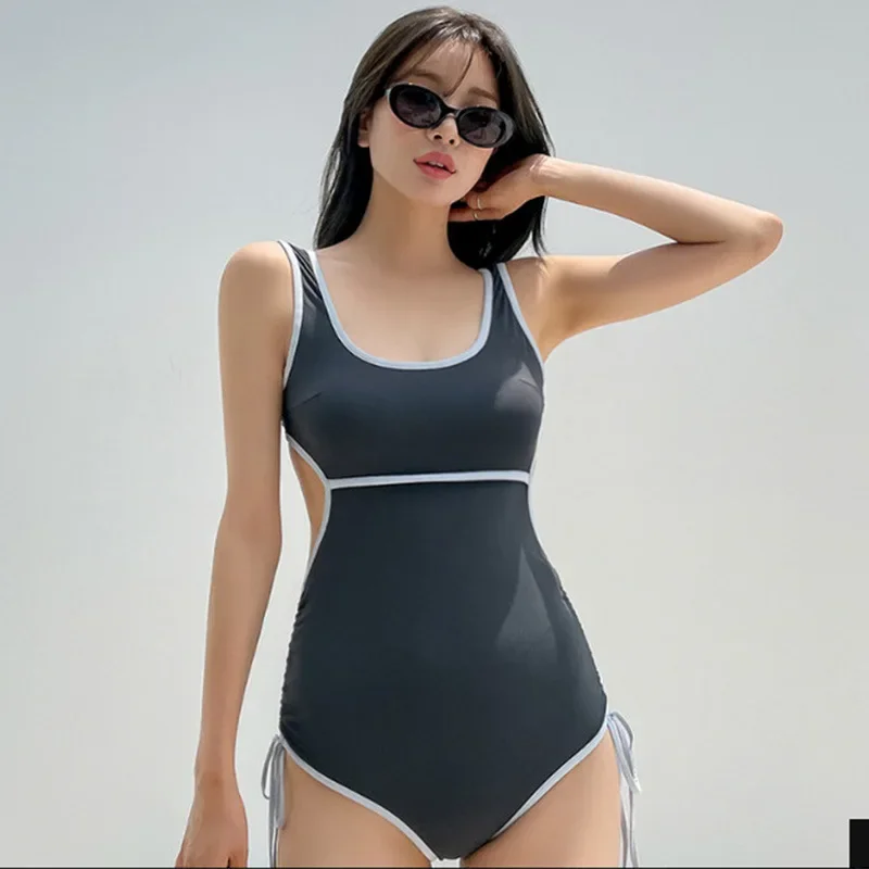 

2024 Sexy One Piece Swimsuit Cross Hollow Out Swimwear Women Tied Halter Backless Hollow Out Monokini Summer Beach Bathing Suit