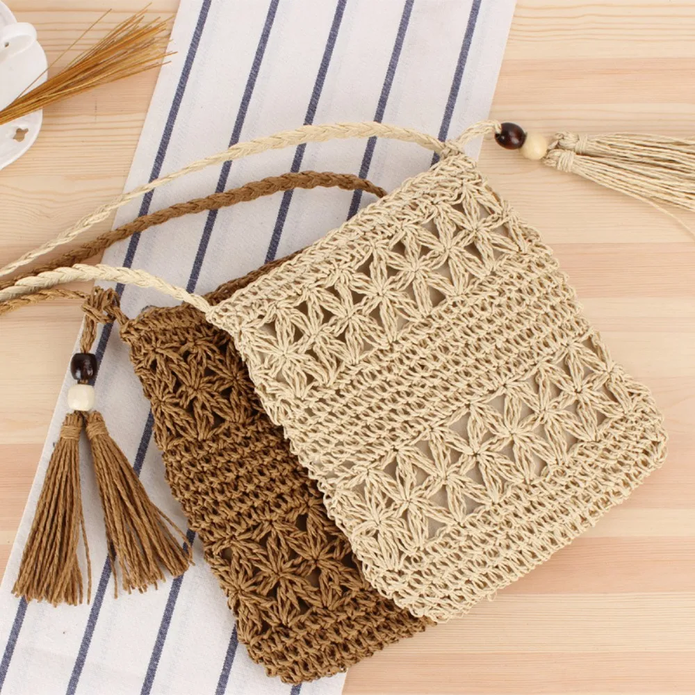 Women Hollow Tassel Straw Bag Summer Vacation Travel Beach Bag ladies CrossbodyLipstick Cosmetic Bag Women\'S Bag 2023 Summer New