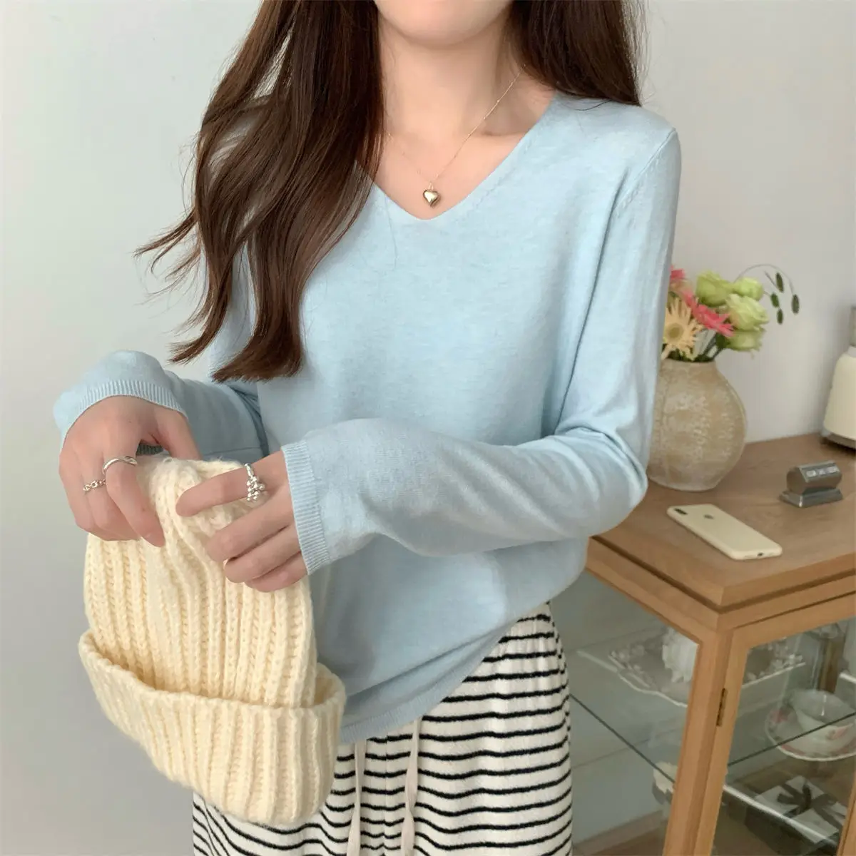 Lavender Long Sleeve V-Neck Loose Knit Sweater Women's Base Shirt Commute Fashion Trendy Autumn Inner Wear Top