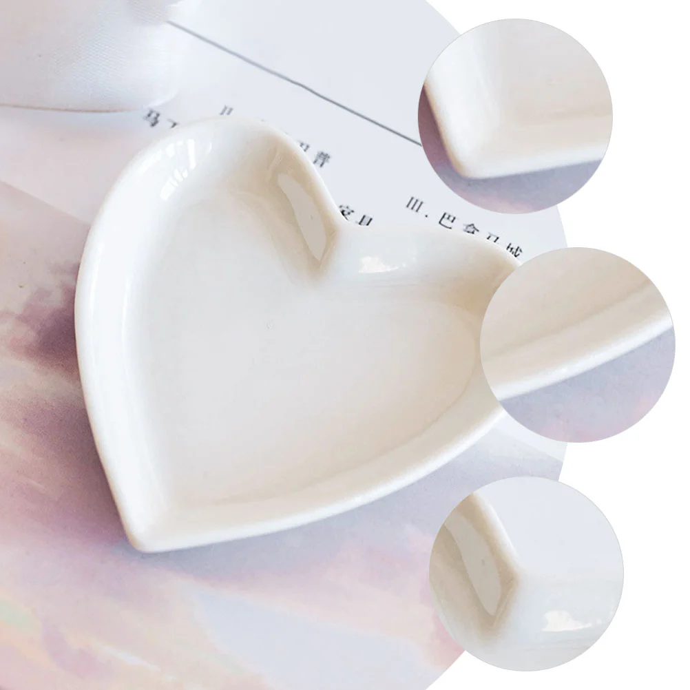 2 Pcs Ceramic Snack Plates Unique Design Marriage Heart Dish Shaped Serving Nordic Tray Ceramics Jewelry