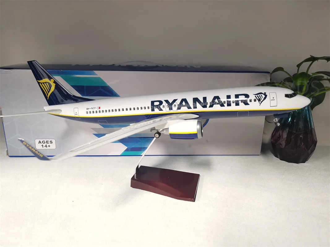 47cm Scale Ryanair B737 Plane Model Airplane Model Aircraft Model Diecast Resin Airplanes Planes Model Plane Collection Decorati