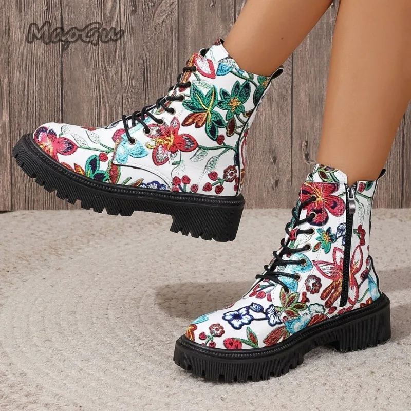 New Fashion Women's Boots Side Zipper Thick Bottom British Style Botas Mujer Trend Versatile Short Boots Floral Printed Botines