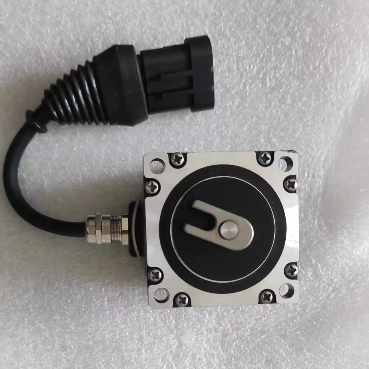 EV80 FUEL INJECTION PUMP ACTUATOR FIT EV80 GENERATOR 10KW 12KW MINI EXCAVATOR ROAD ROLLER and CRANE FUEL INJECTION PUMP ACTUATOR