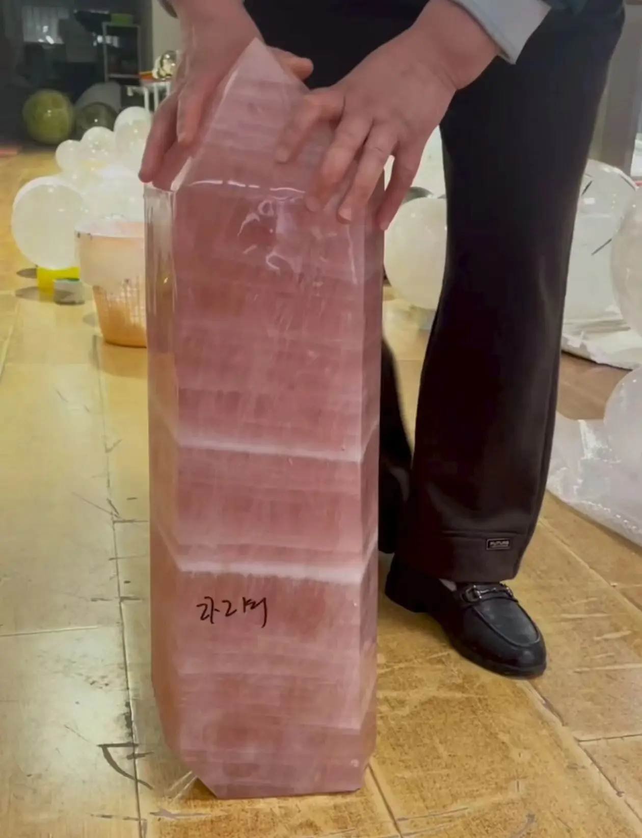 Super Big! Natural Pink Crystal Obelisks, Cherry Blossom Pink Quartz Wands, Minerals, Reiki, Healing Towers