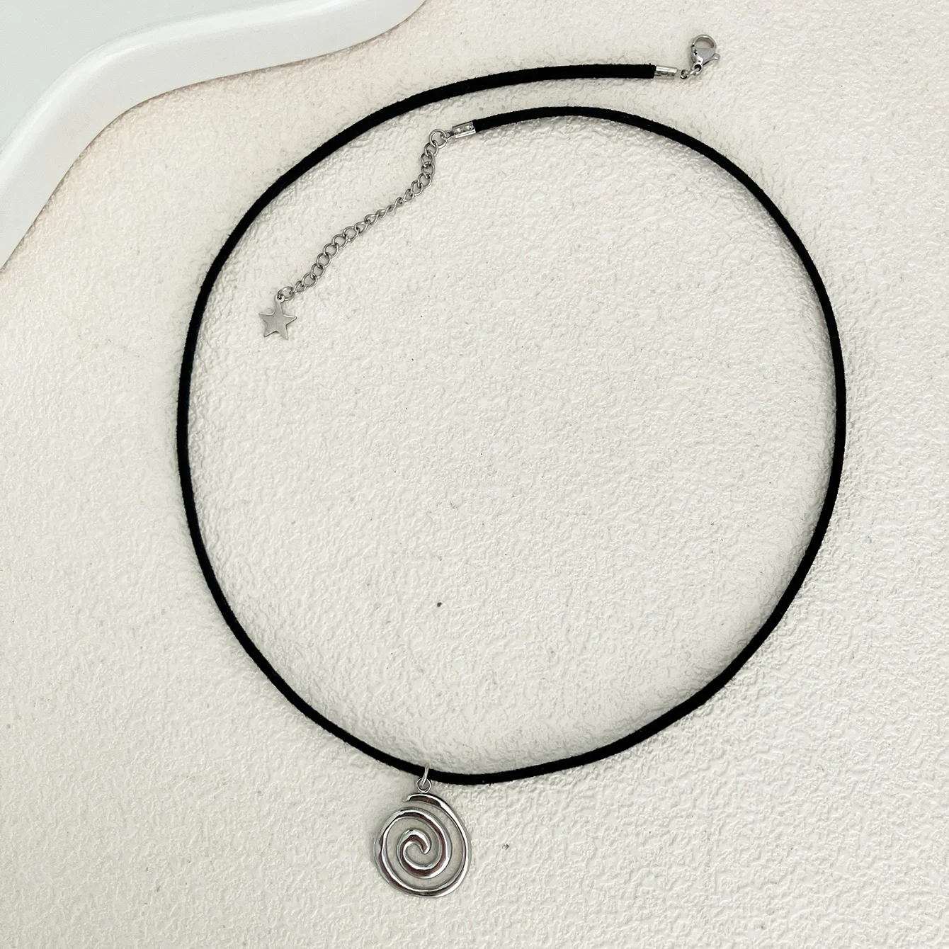 May@RZ Fashion Vortex Pendant Stainless Steel Necklace Cool Stuff Men And Women\'s Accessories Stylish Unisex Necklace 1pc