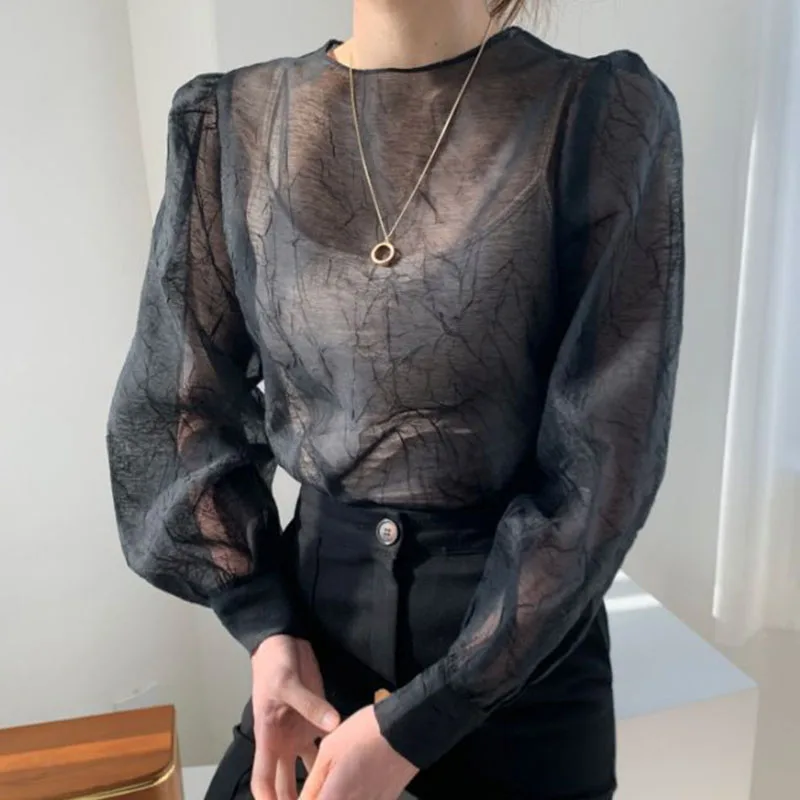 Spring Style Round Neck Wrinkled Mesh Slightly Transparent Loose Long Sleeved Bottom Shirt Blouse Women Thin Blusas Mujer Tops