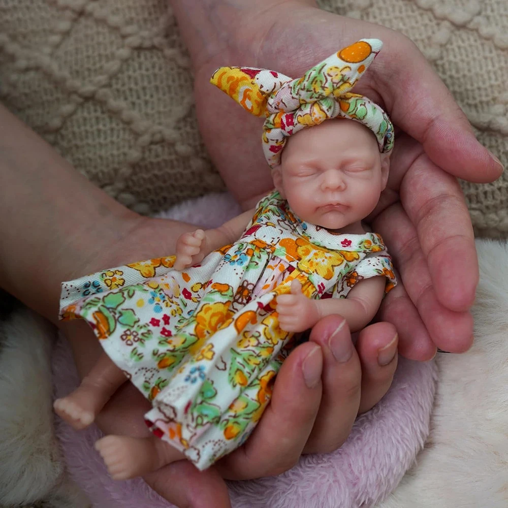 6 Inch Reborn Baby Doll Silicone Full Body Realistic Newborn Doll Lifelike Closed Eyes Sleeping Baby Doll