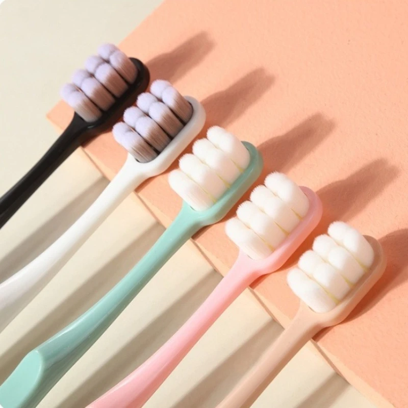 

Мягкая зубная щетка ярких цветов для чувствительных зубов, удобная щетина, зубные щетки для взрослых для дома и улицы, ручная зубная щетка