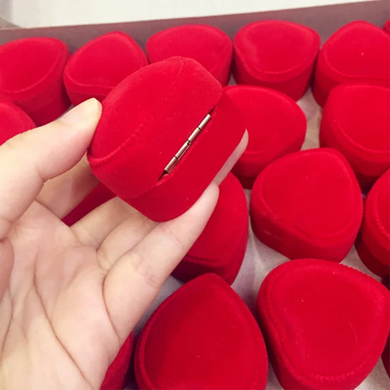 10Pcs Red Velvet Heart Ring Box Jewelry Display Case Holder Gift Boxes Wedding Romantic Organizer Engagement Ring Case Wholesale