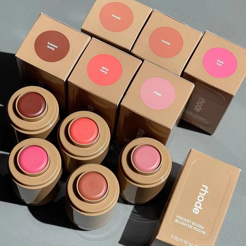 เครื่องสำอางลดราคาสุดฮอตสำหรับฤดูร้อน แบรนด์เนมแต่งหน้า ครีมบำรุงผิวหน้าชุ่มชื้นยาวนาน ให้ผิวกระจ่างใส บลัชออนเนื้อครีม ลิปสติก ดินสอเขียนขอบปาก