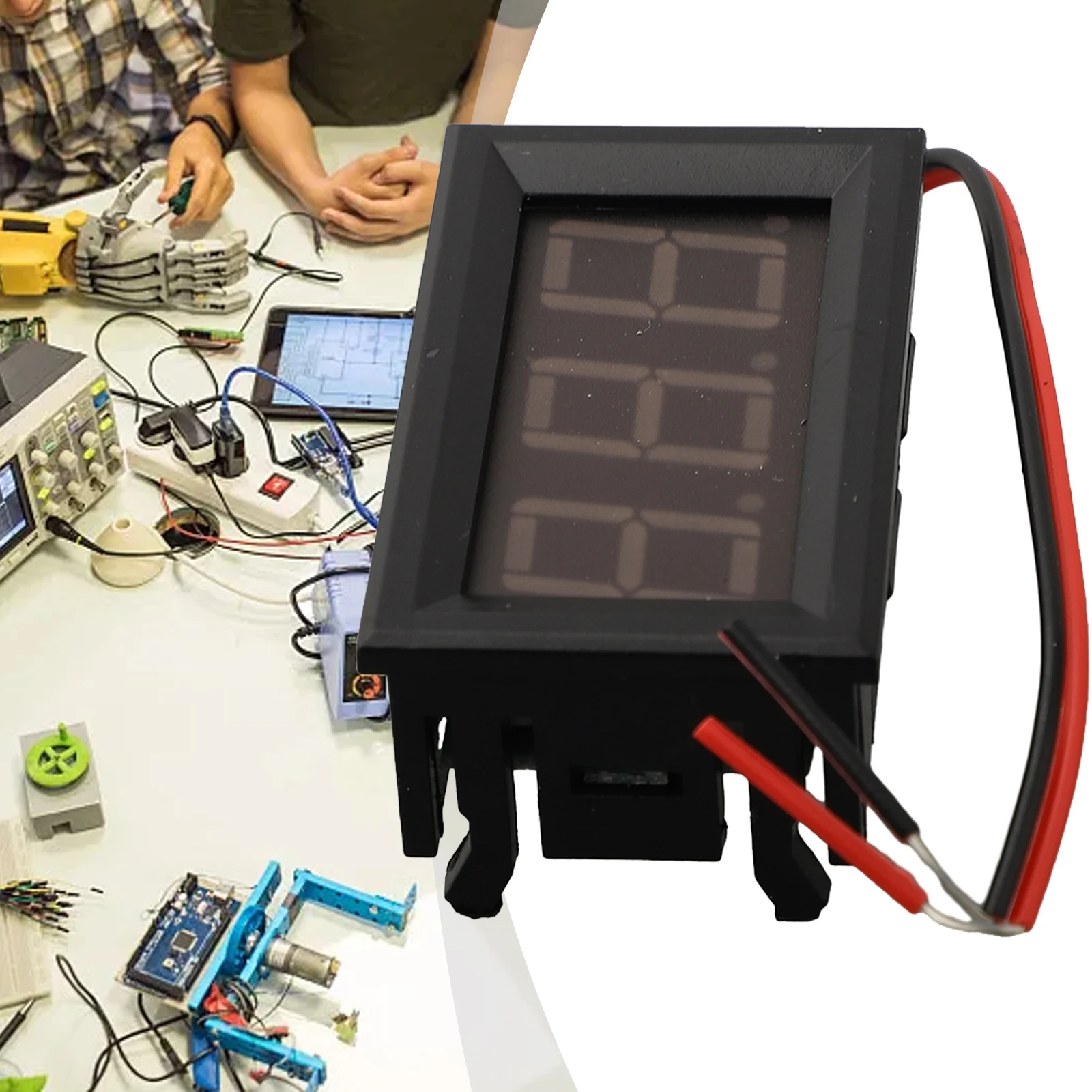 Tabella di tensione CC digitale a 2 linee LED Rosso Blu Verde Voltmetro DC4 530 V Misurazione accurata e cablaggio conveniente