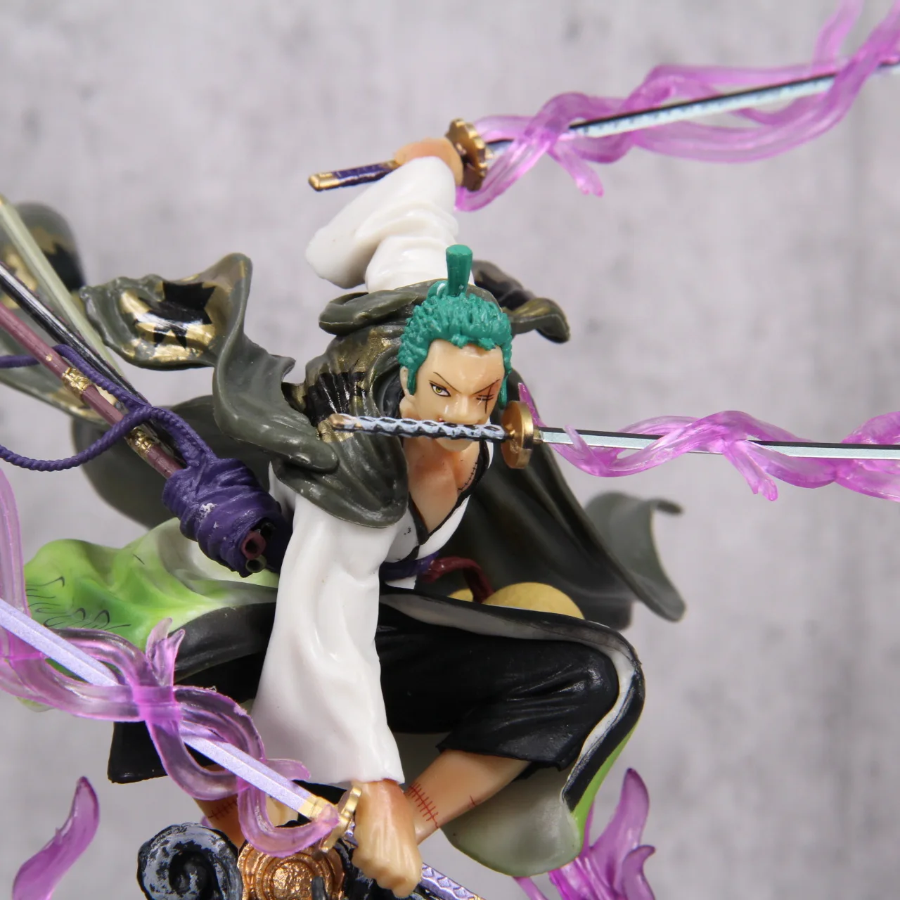 22CM Anime One Piece Action Figure Roof Sauron Three Knife Flow Zoro with Box PVC Collection Statue Model Figurine Toys Boy image 3