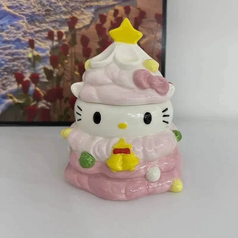 

Аниме Рождественский стиль Hello Kitty Рисунок Банка для хранения конфет Коробка Мультяшная керамическая настольная модель Украшения Подарок на день рождения Игрушка