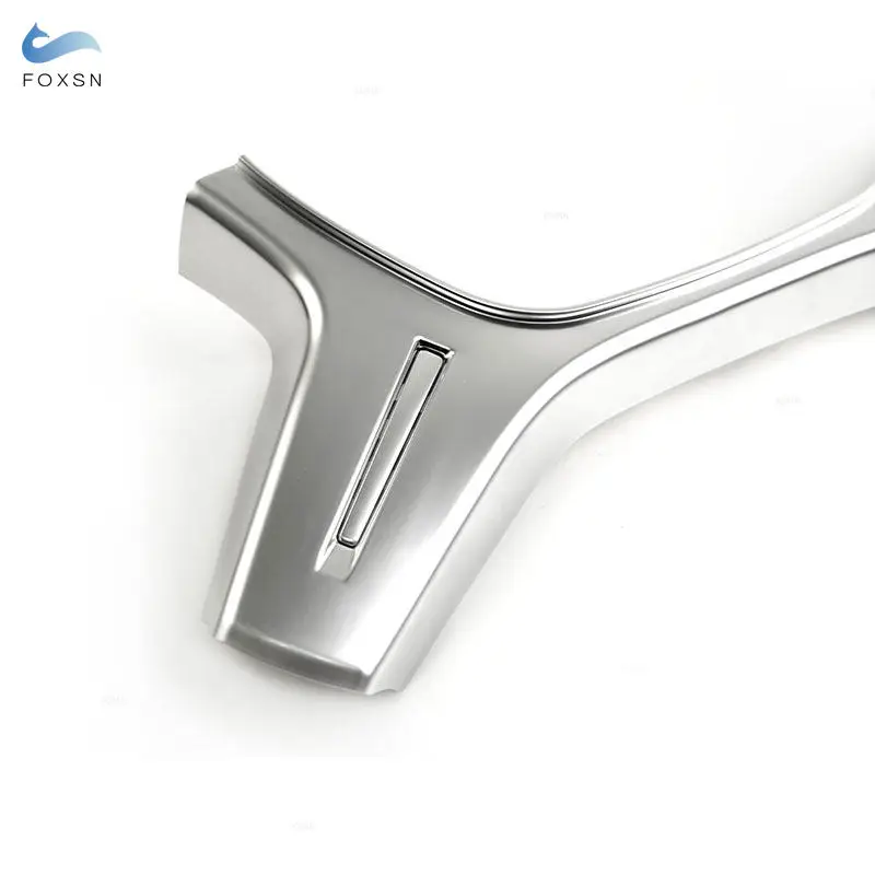 Panel Volante Mercedes Benz ABS Cromado - close-up view