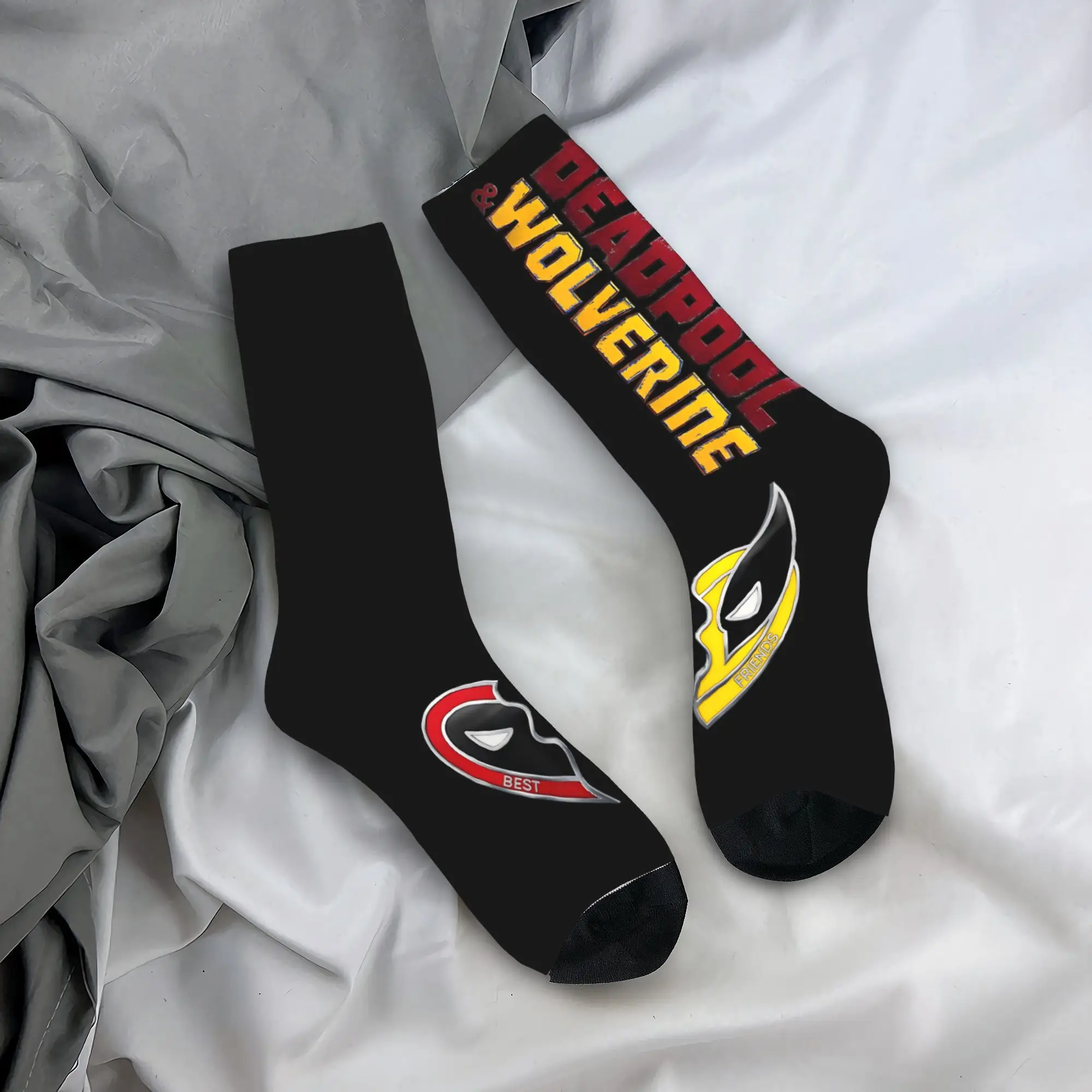 Deadpool & Wolverine Winter Warm Stockings Hip-hop Unisex Socks Best Friends Heart Charm Non-slip Basketball Socks