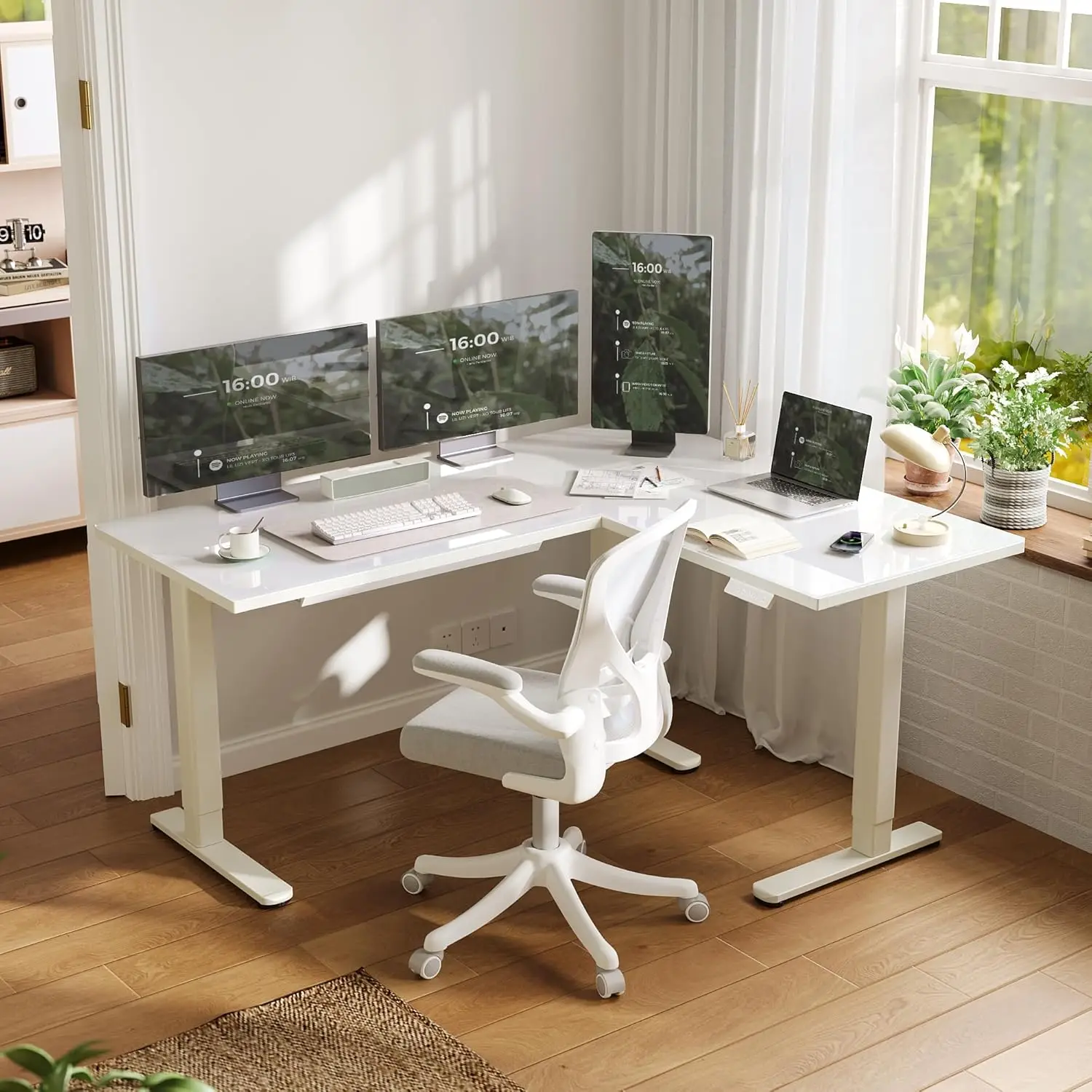 Thumbnail 2 - #25 Top Standing Desks Picks for Every Budget