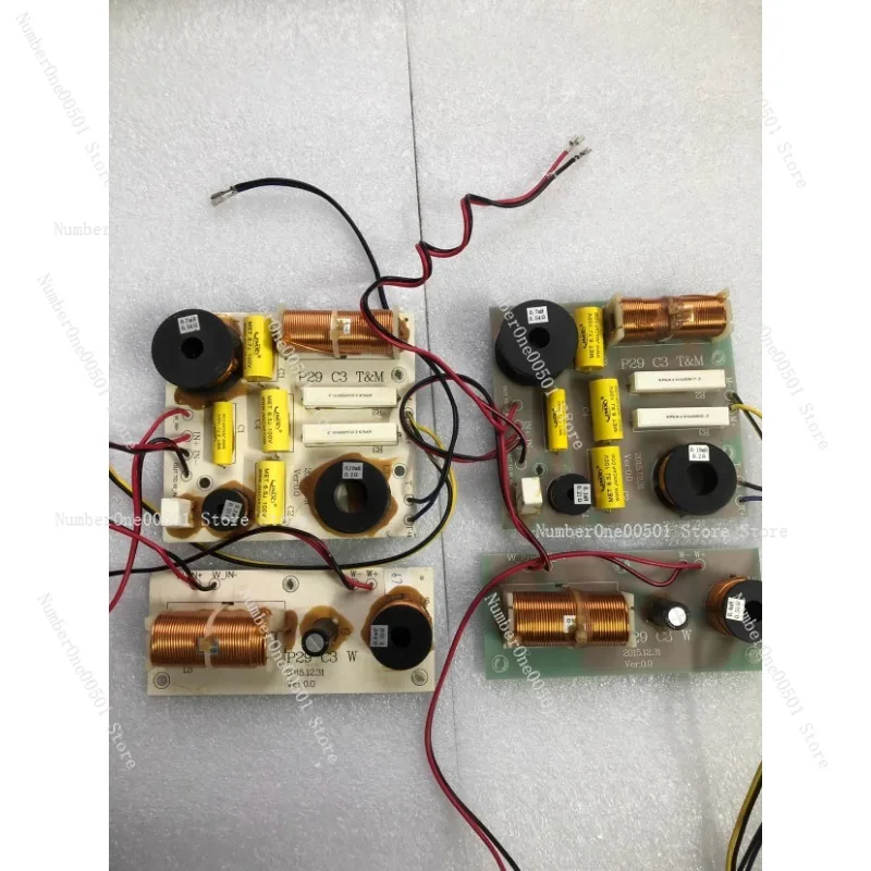 High, medium and low triple frequency divider C3