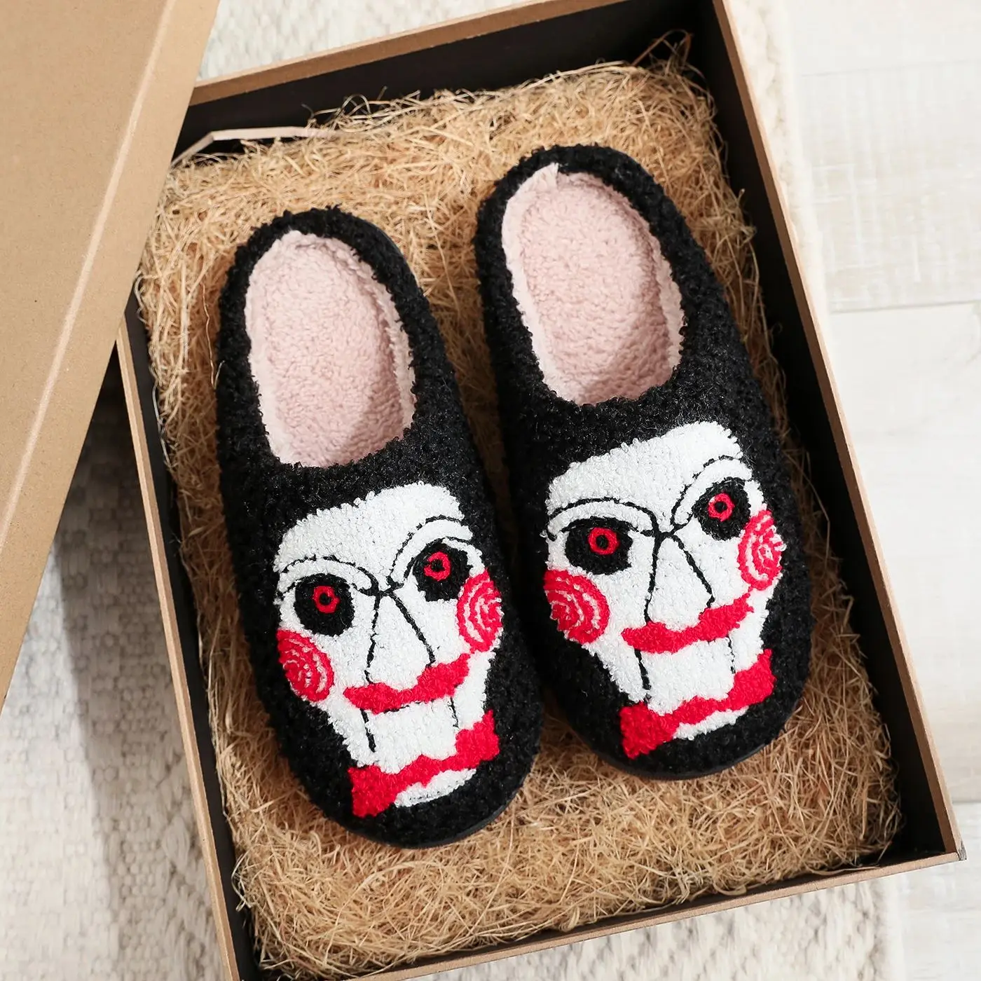 Horror Movie Chainsaw Horror Skull Pattern fashion Embroidery stuffed Home Thick Sole plaid Furry Cotton Slippers Personality Warm Non-Slip Indoor Slippers Men Women Can Wear Halloween Christmas Gift