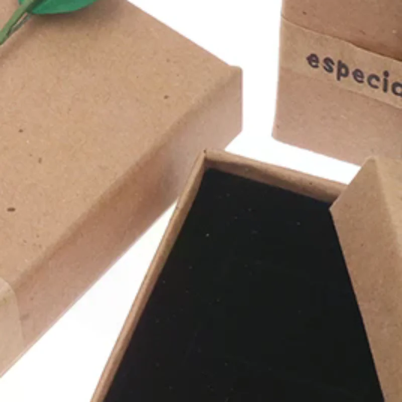 

Набор из 2/3/5 шт. подарочных коробок для украшений: органайзер для браслетов и ожерелий, картонный контейнер для хранения с губкой