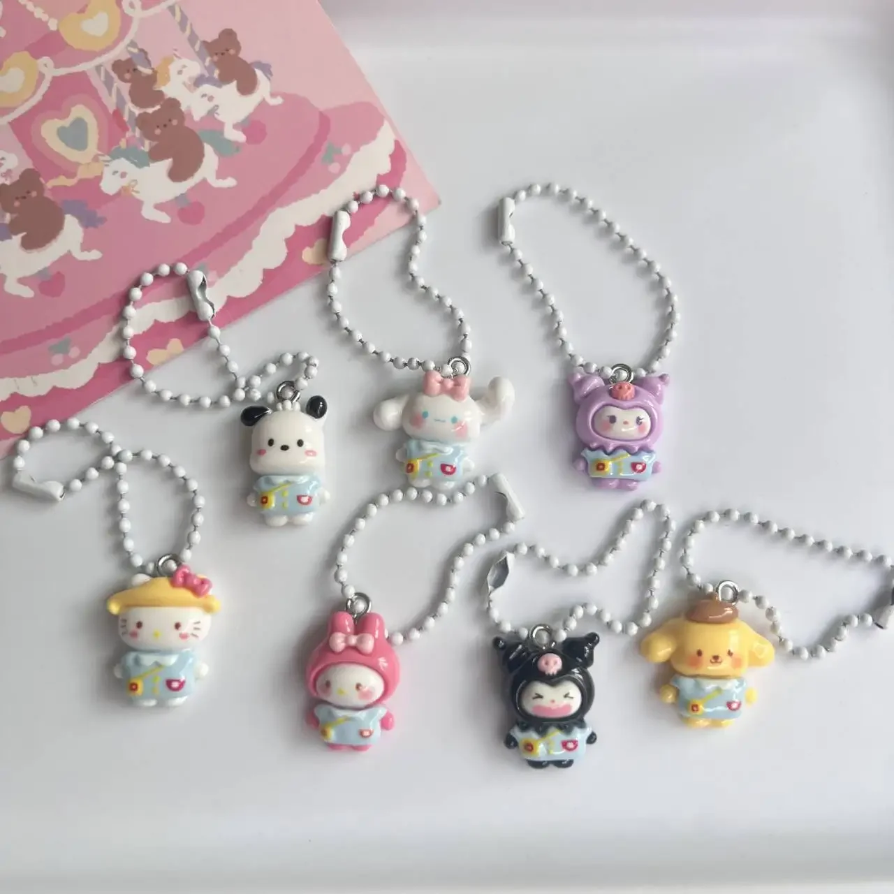 Kawaii Kindergarten Sanrio Family Series Keychain Cartoon Hello Kitty My Melody Cinnamoroll Pearl Chain Pendant Decorative Gifts