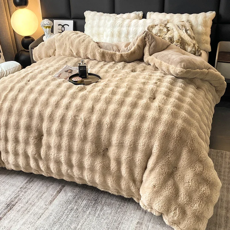 Luxury Faux Rabbit Fur Blanket for Winter Thickened Warm Double Layer Plush Blankets for Bed Fluffy Soft Warmth Quilt Comforter