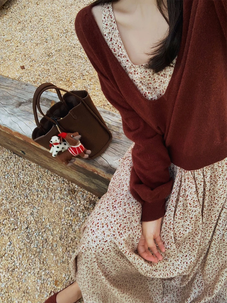 

Женский свитер ZNG OP из мягкой чистой шерсти с V-образным вырезом, универсальный дизайн с эффектом двойного слоя, модный и элегантный, с длинными рукавами.