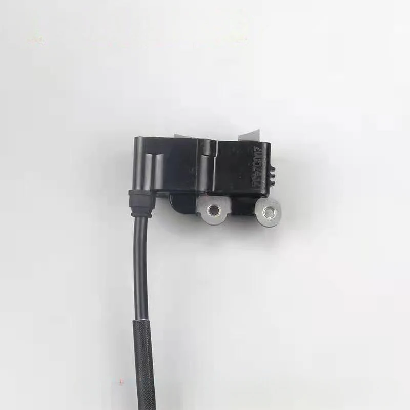 Ignition Coil For Komatsu G35 G45 BC3410 BC4310 Brush Cutter Grass Trimmer High Voltage Igniter Pack Parts