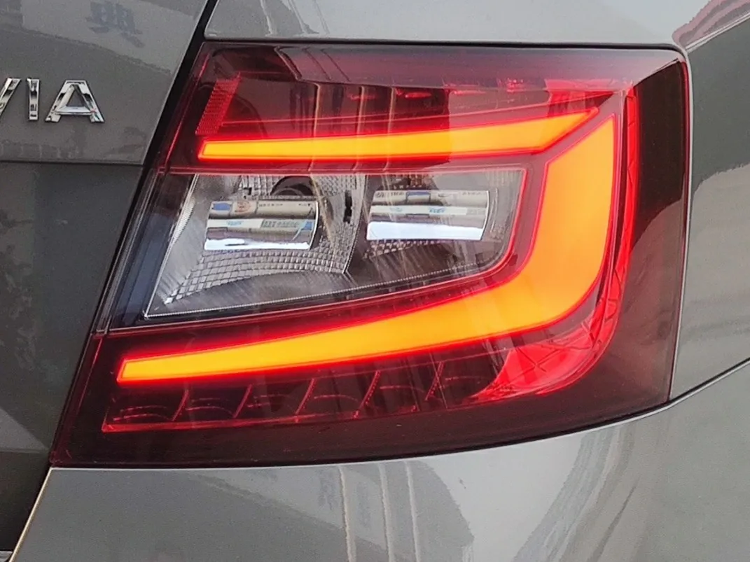 Car Styling Tail Lamp for Octavia Tail Light 2016-2019 New Octavia LED Tail Lights Rear Stop LED DRL Reverse auto Accessories