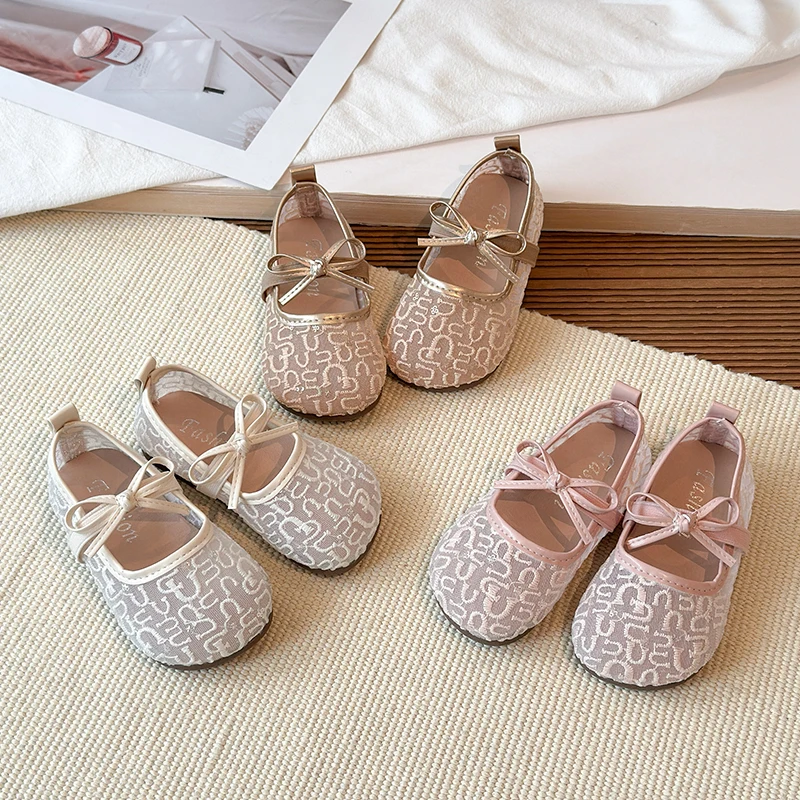 

2026 Summer Kids Shoes Girls Sandals Lace Floral Princess Shoes Children Soft Sole Flat Party Dress Breathable Shoes 21-30