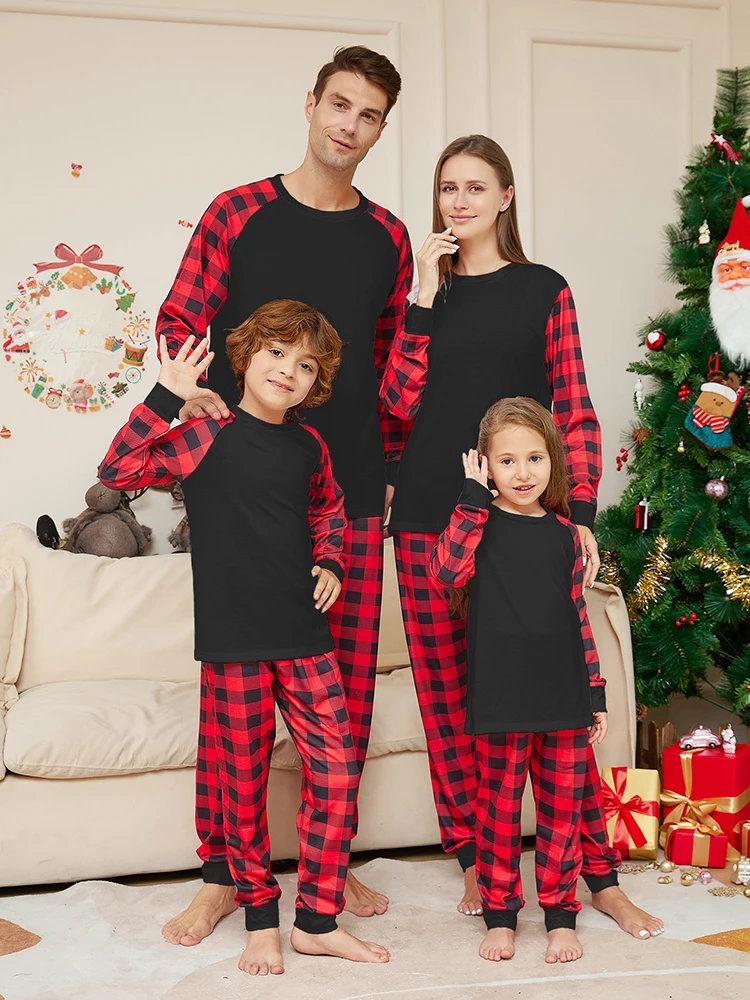 

Xmas Family Matching Pajamas Clothes Set Mother Daughter Father Son Adult Kids Baby Rompers Sleepwear Christmas Pyjamas Outfits