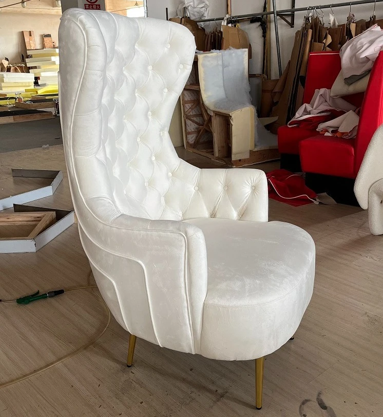 Hot Sale Luxury Living Room Chair Velvet Upholstery Casual High Back Home Hotel Accent Chair