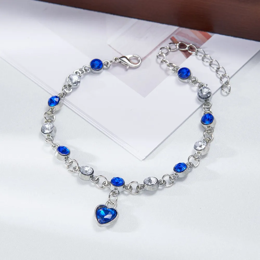 สร้อยข้อมือผู้หญิงสีเงิน สร้อยข้อมือนำโชคประดับคริสตัลสีฟ้ารูปหัวใจ สร้อยข้อมือสำหรับเจ้าสาว งานแต่งงาน งานหมั้น ของขวัญเครื่องประดับชั้นดี