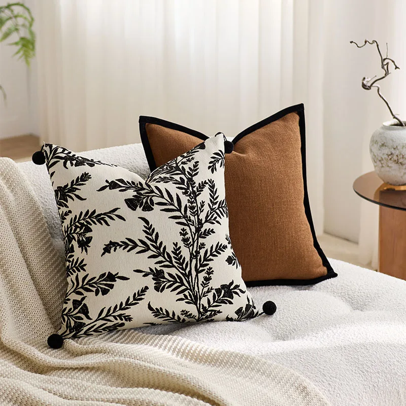 

Retro Brown Pillow Luxury Flora Jacquard Cushion Cover 45x45 50x50 Square Decorative Pillow Cover For Sofa Chair Home
