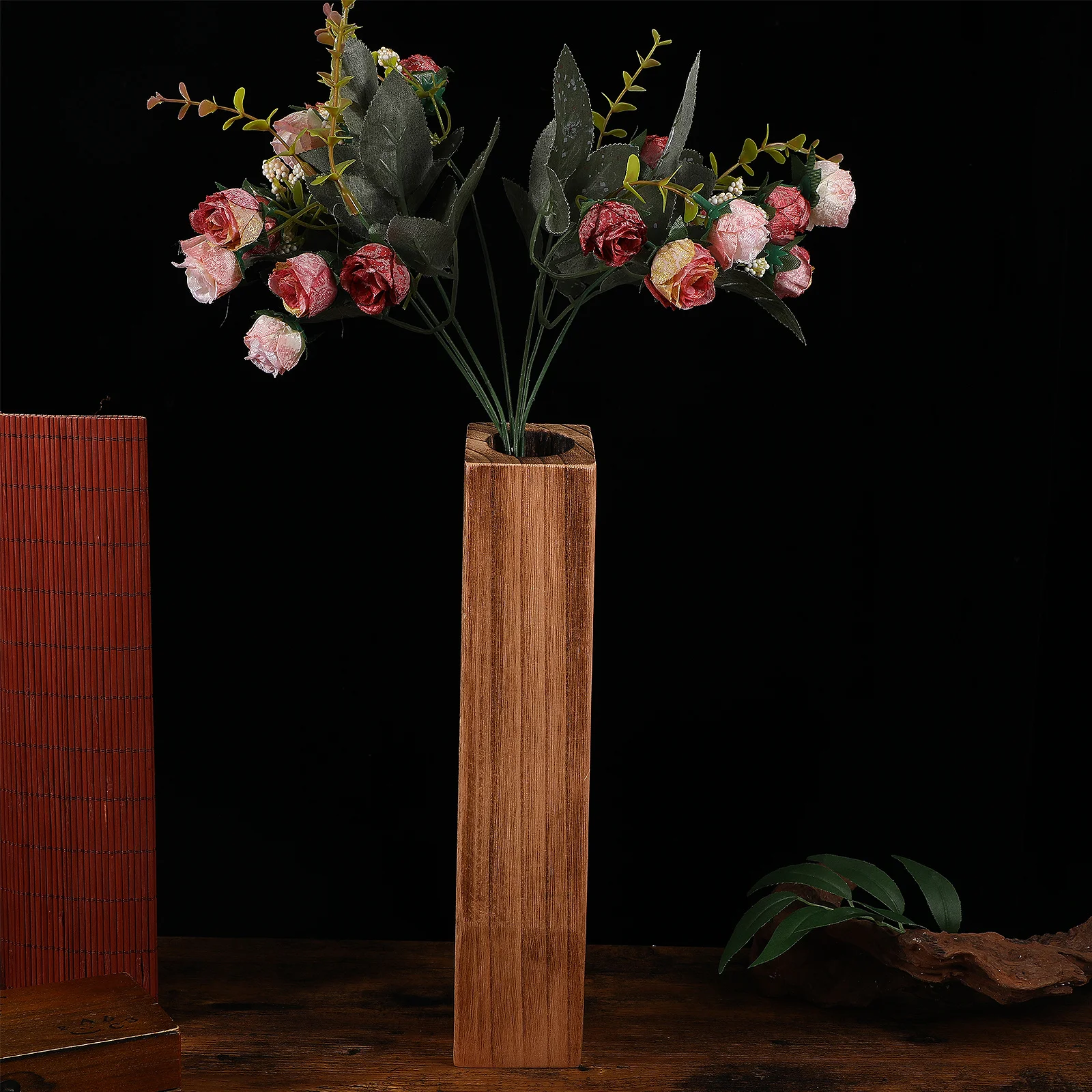 

Elegant Wood Vase Minimalist Design Desktop Decoration for Living Room Bedroom Wedding Party Home Decor Flower Container