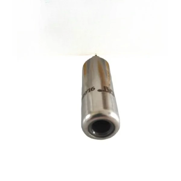 

High Quality Engine Parts Fuel Injector Nozzle 9L6884