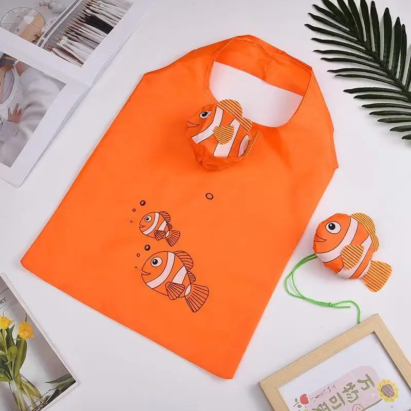 Stylish and Durable Tropical Fish Foldable Bag – Large Capacity, Reusable, Ideal for Supermarket Shopping or Storage.