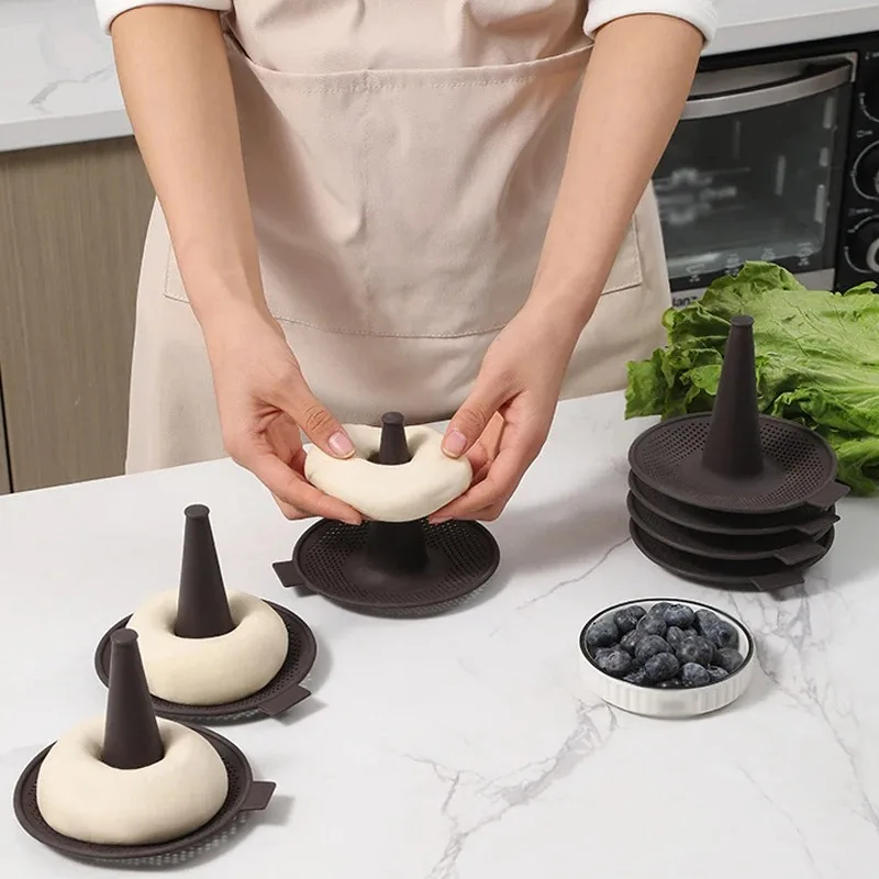 6Pcs Cake Moulds Bread Donut Tool Donut Mold for Baking Donut Silicone Mold Pastry Molds for Bagel and Doughnut Cake Pans