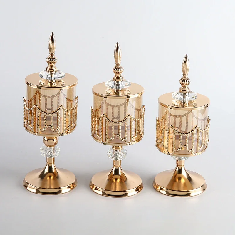 

z Hot Sale Scandinavian Style Wedding Dinner Golden Round Bottom Covered Spire Glass Metal Candle Holder