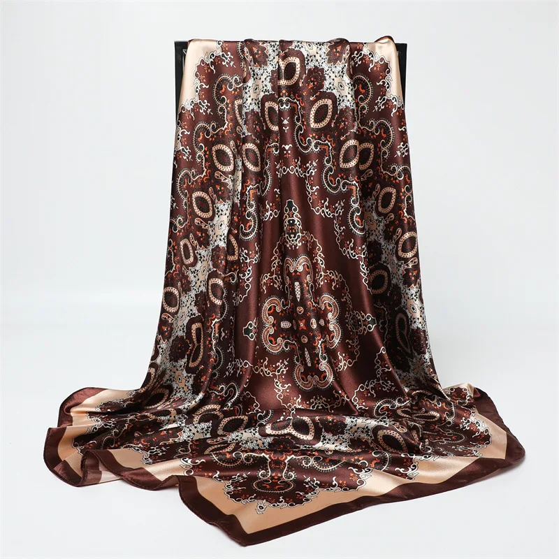 

New Kerchief Satin Four Seasons Square Beach Stoles Luxury Paisley Print Sunscreen Shawls Wraps Hijab Popular Bandana