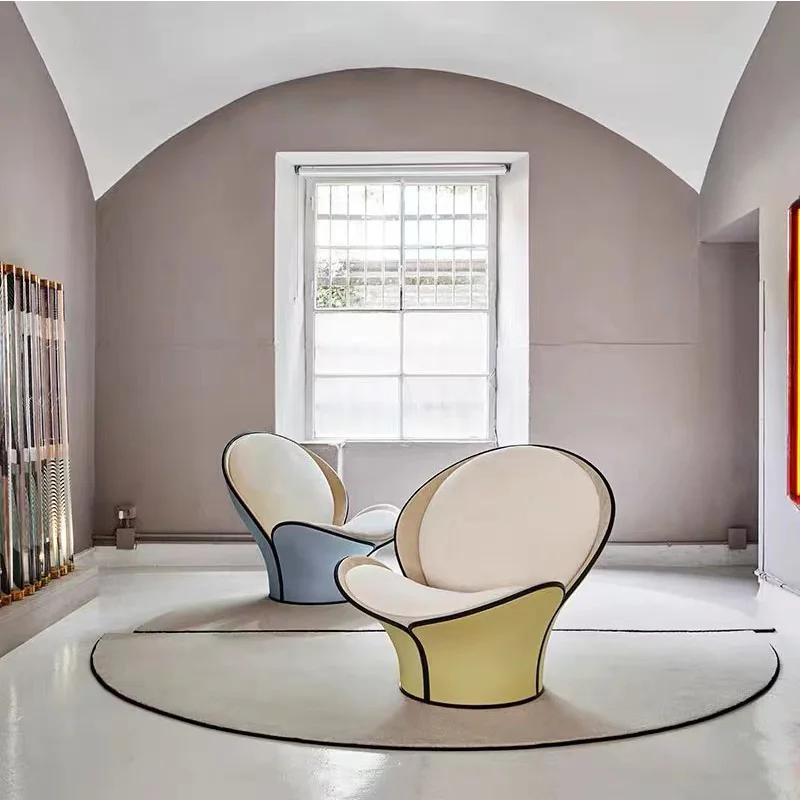 

Special-shaped creative flower armrest back chair
