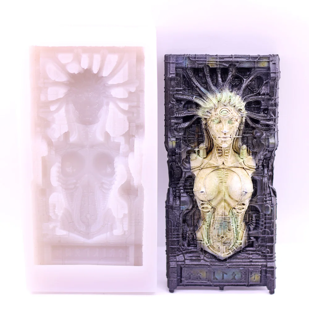 

Alien Queen Silicone Molds Decorative Wall Relief DIY Resin Gypsum Crafts Halloween Tools Candle Soap Mould