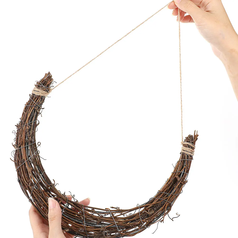 

3Pcs Crescent Moon Wreath Frame 9.8 Inch Natural Vine Branch Ring for DIY Floral Garlands Wall Hanging Decor Craft Projects