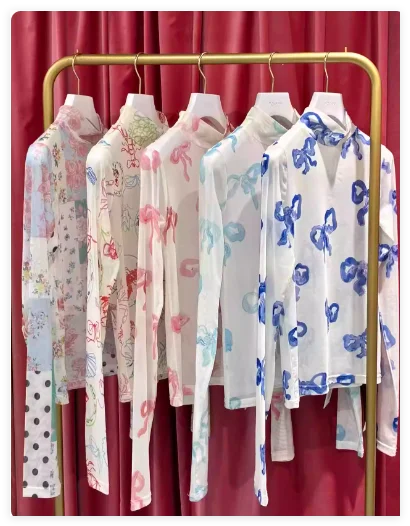 

Японские весенние милые крутые футболки с длинными рукавами и принтом банта, облегающие тонкие полуводолазки, женский топ