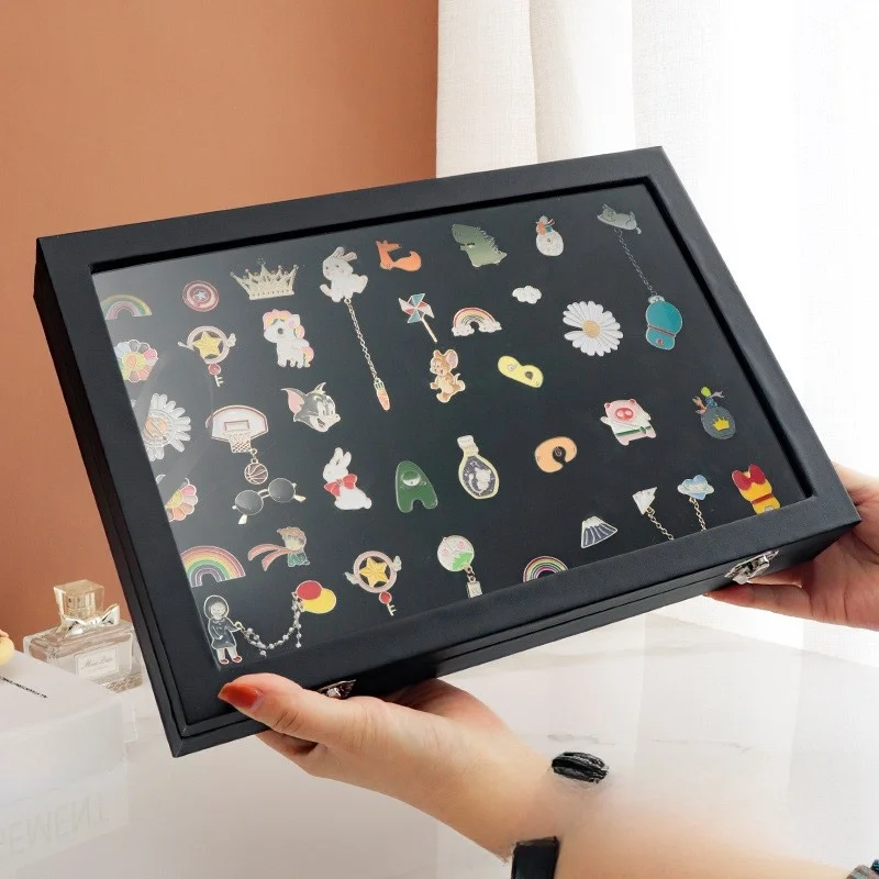 Small Desktop Metal Emblem Storage Box Pin Display Frame Commemorative Board Biji Protection Leather Modern Simplicity