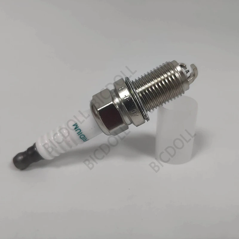 

4/6Pcs 90919-01230 SK20BR11 Iridium Spark Plug for Toyota Avensis Verossa T25 X11 AZT250 ZAT251 1AZ-FSE 2AZ-FSE 1JZ-FSE 2.0 2.4