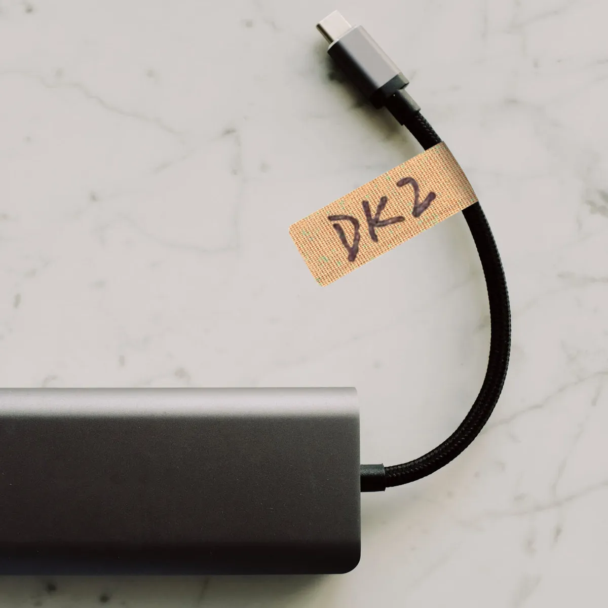 

2Set Self-Adhesive Cable Labels Waterproof Wire Tags Tear Resistant High Temperature Resistance for Cord Management