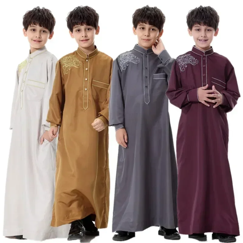 Ramadan Bambini musulmani Abito solido Ricamo di lusso Islamico Ragazzi arabi Abaya Abito monopetto a maniche lunghe Dubai Jubba Thobe