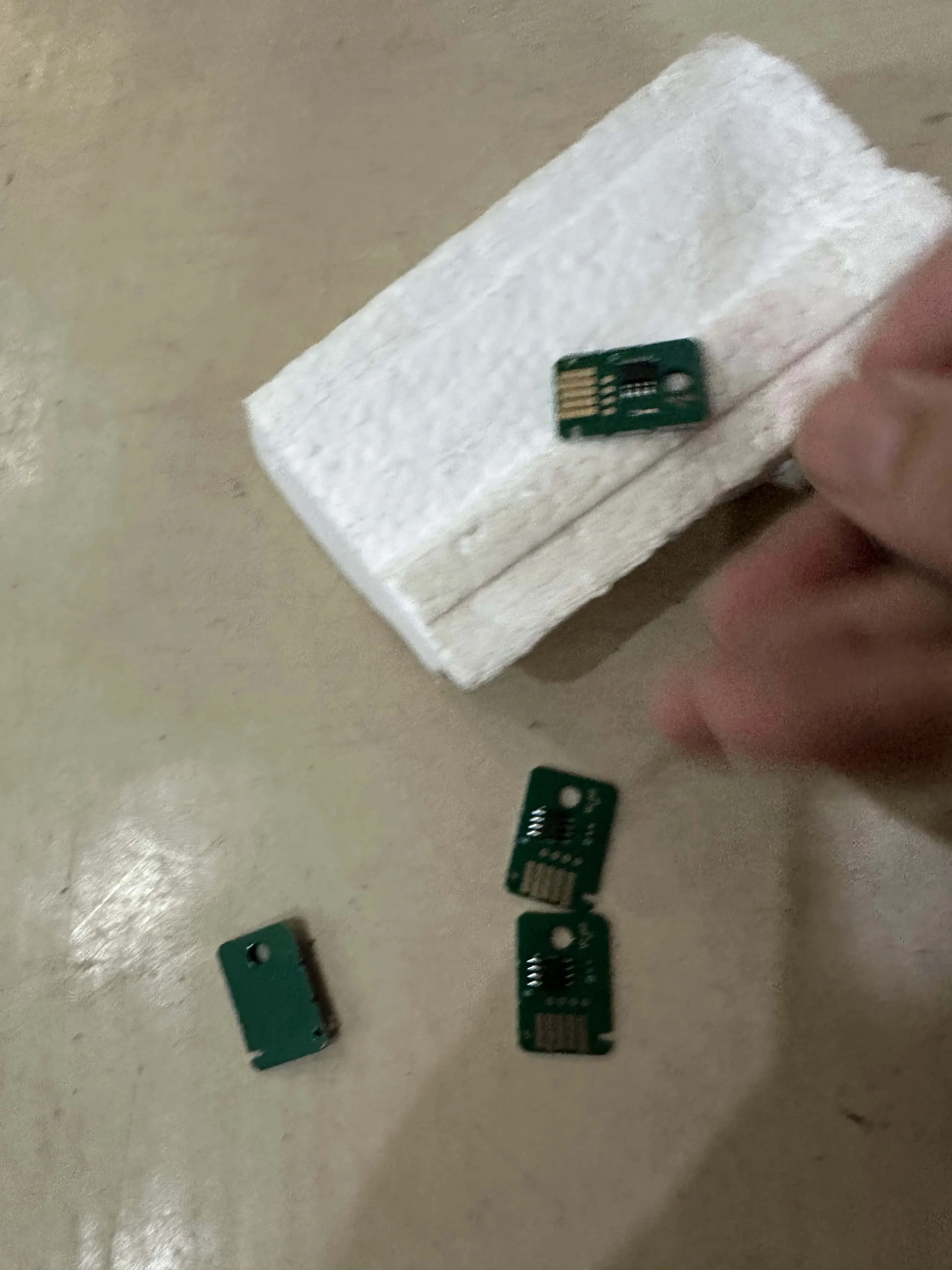 

10 шт. чипов для емкостей для отработанных чернил MC-G02 для CANON G1020 G2020 G3020 G3060 G1220 G2160 G2260 G3160 G3260 G540 G550 G570 G620 G640